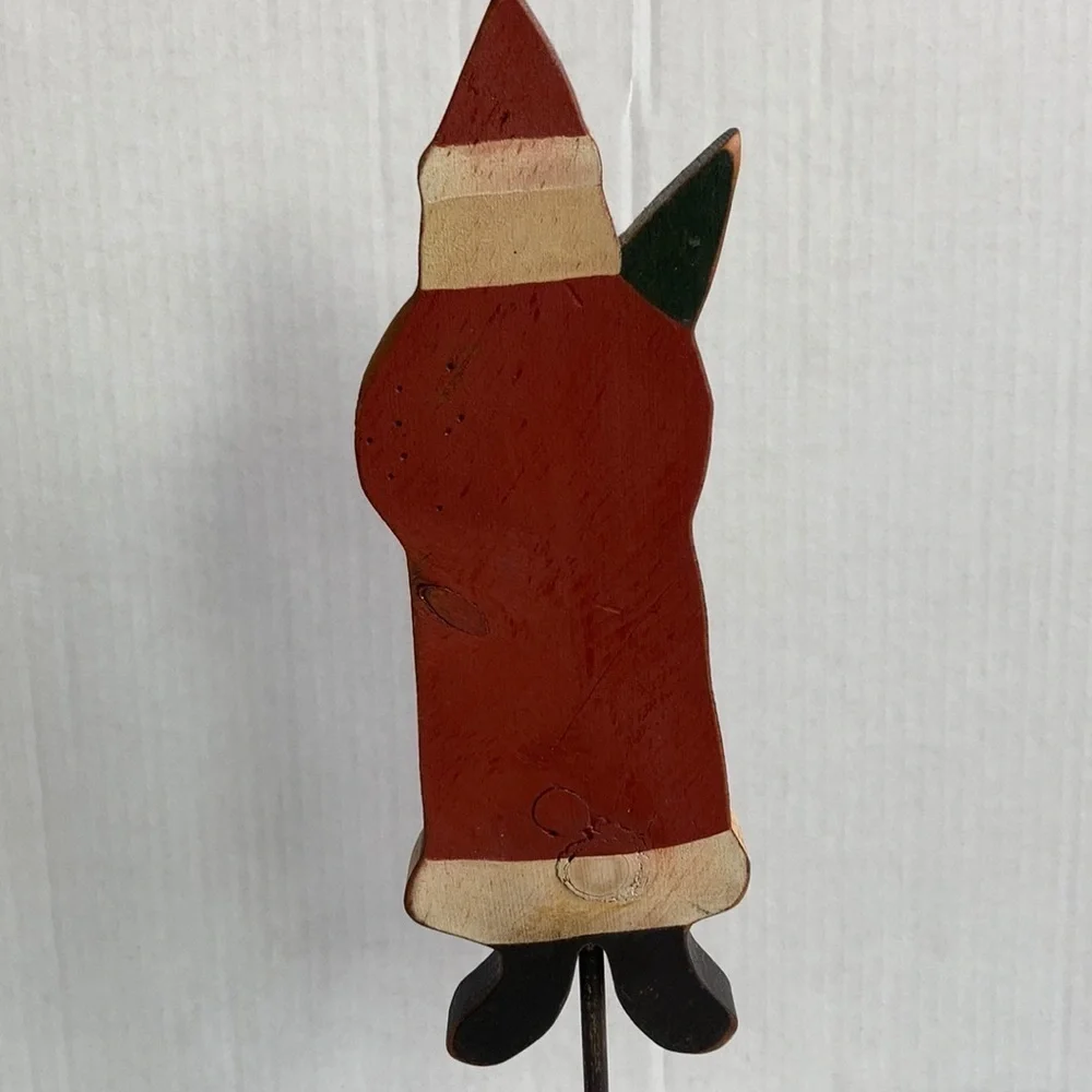 Vintage 1983 wood carved painted Santa Christmas tree on pedestal
